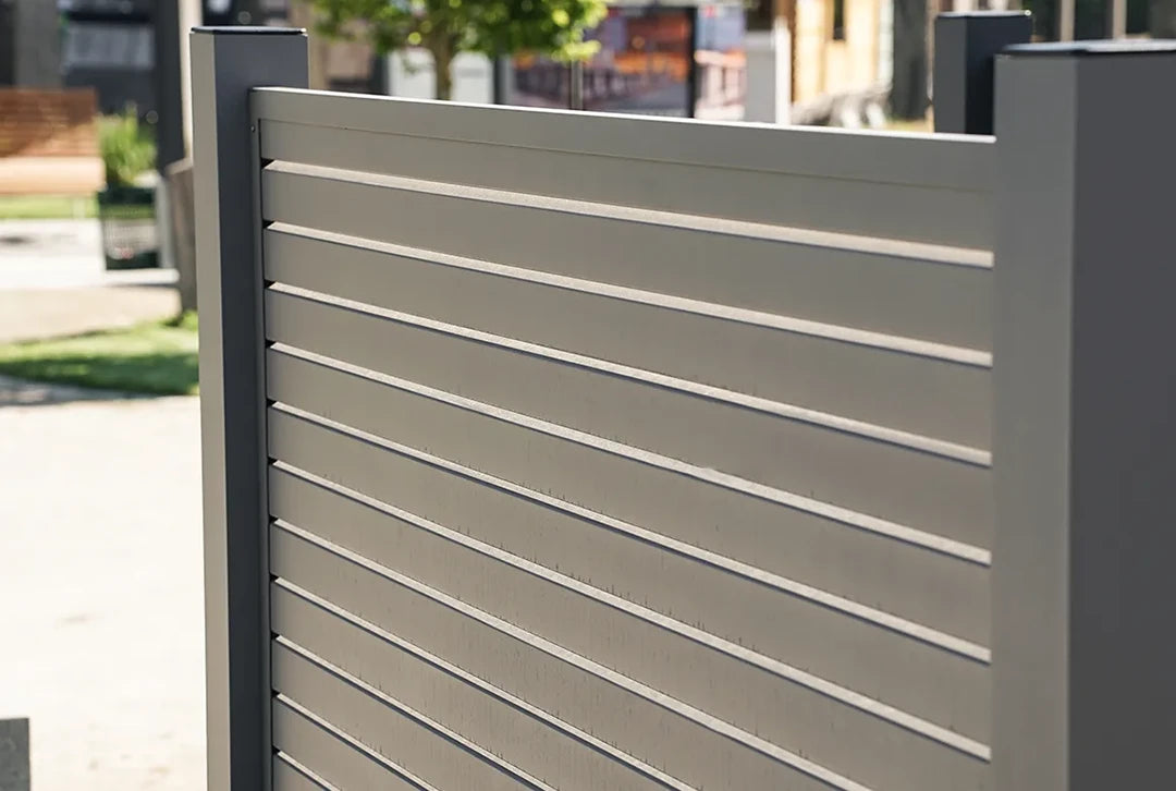 Aluminium Rhombuszaun Grau