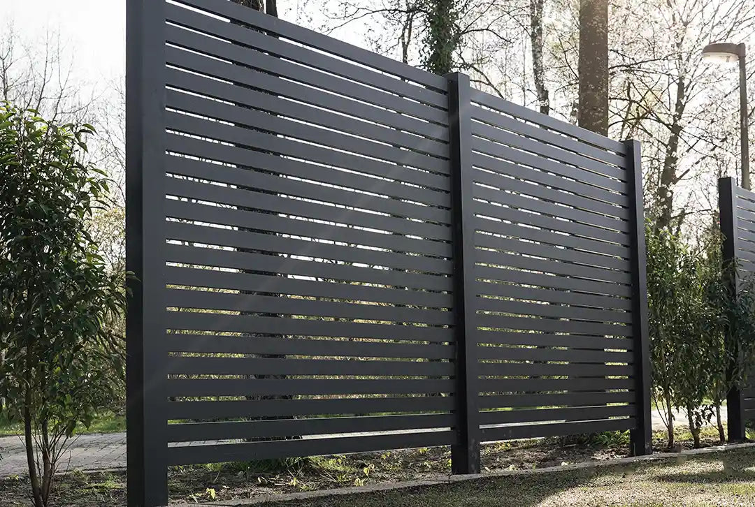Aluminium Lamellenzaun Schwarz