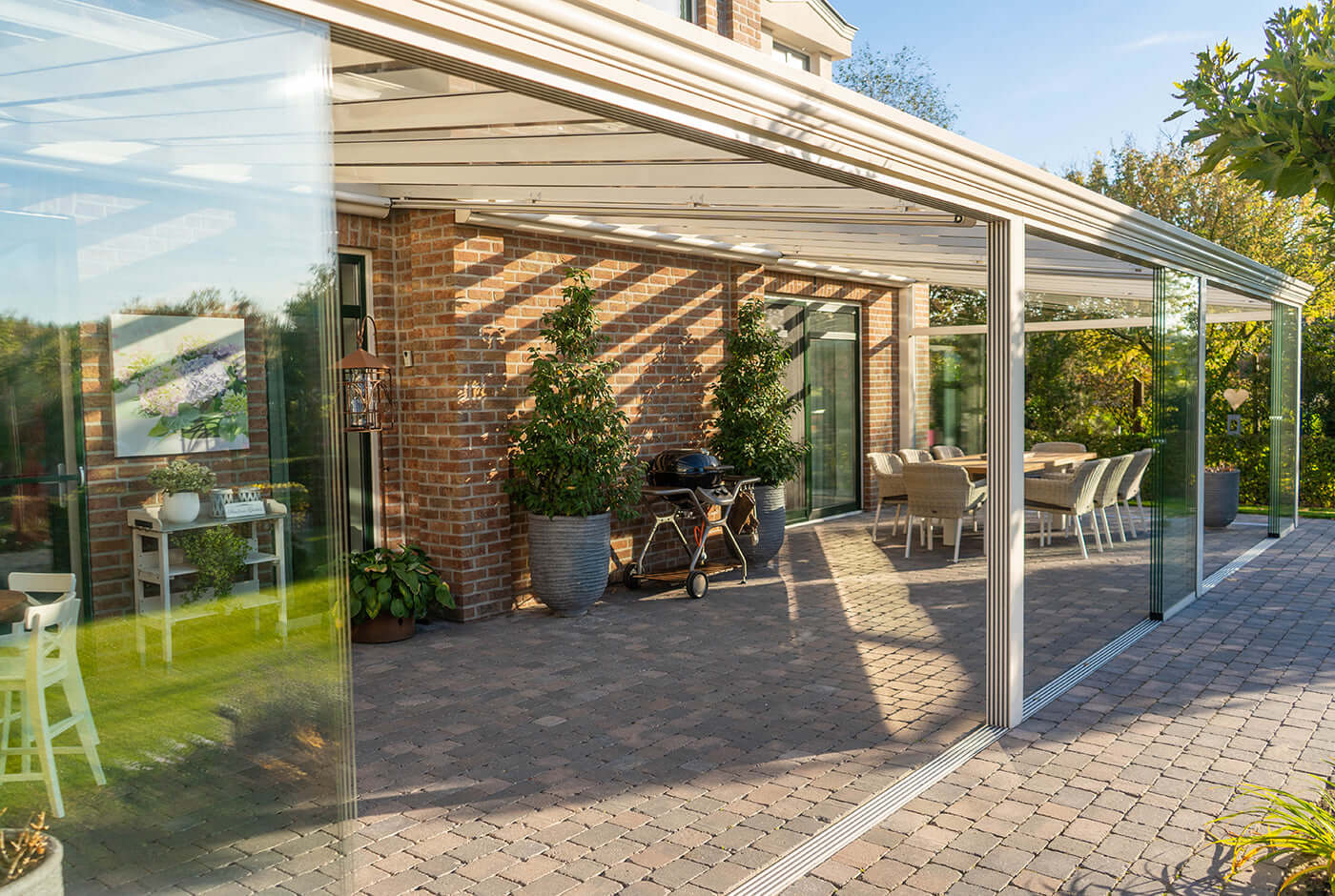 Glasschiebewand grau (RAL 9007) 8mm