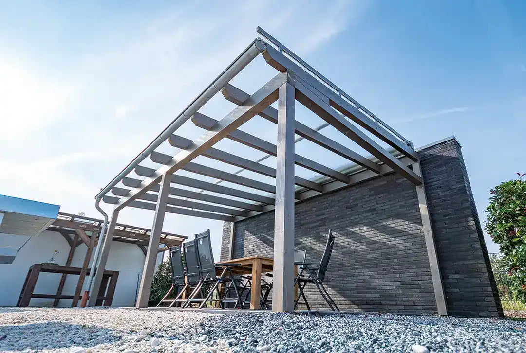 Freistehende Terrassenüberdachung Holz