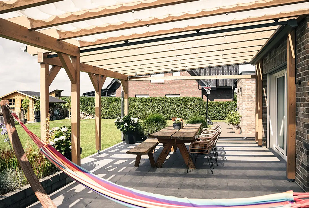 Freistehende Terrassenüberdachung Holz