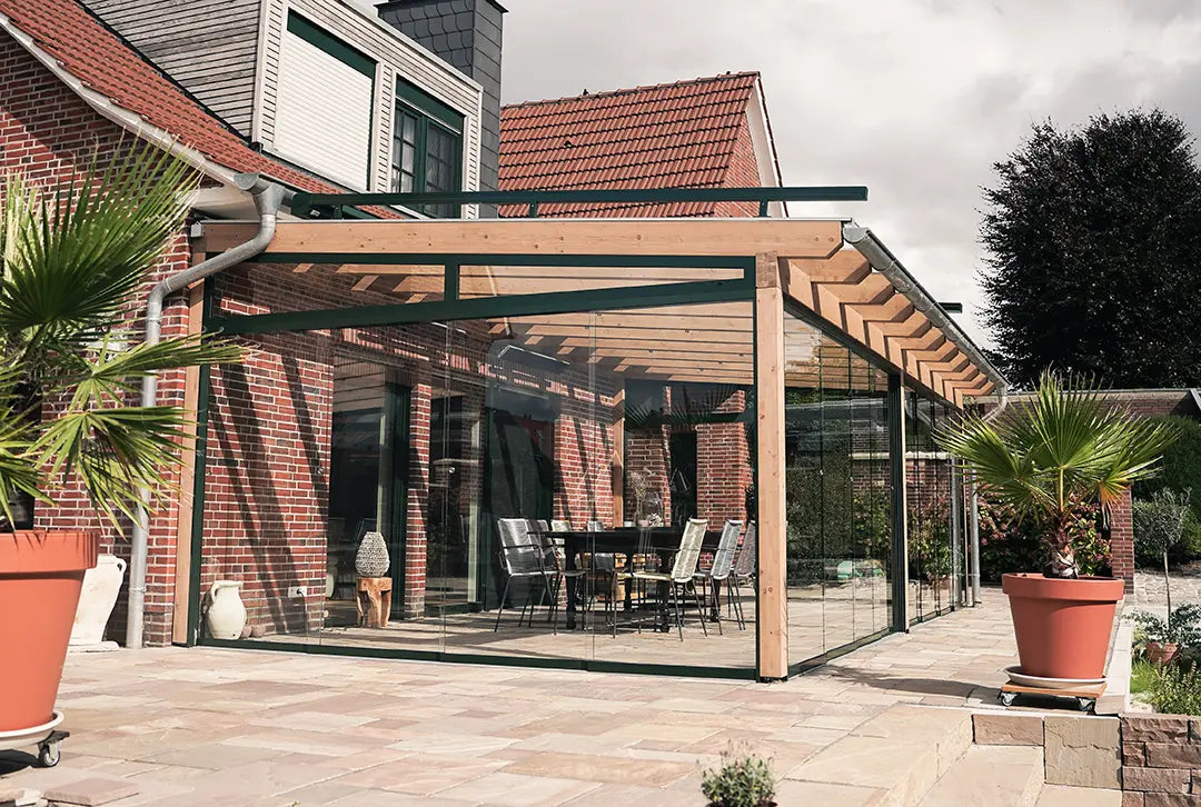 Freistehende Terrassenüberdachung Holz