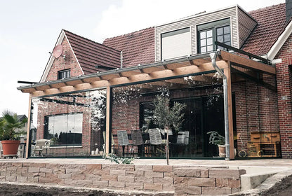 Freistehende Terrassenüberdachung Holz