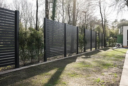 Aluminium Lamellenzaun Schwarz